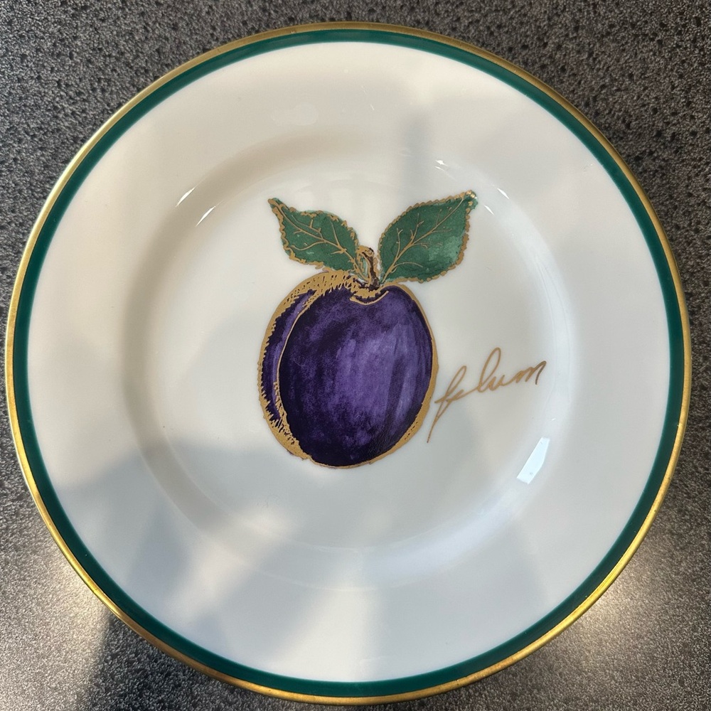 Crate&Barrel Plate Set with Gold and Green Accents 7 plates - Picture 4 of 4